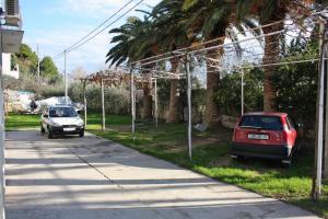 Apartments by the sea Duce, Omis - 5987