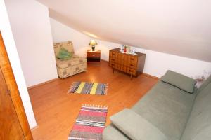 One-Bedroom Apartment with Terrace room in Apartments by the sea Ljubac Zadar - 5947