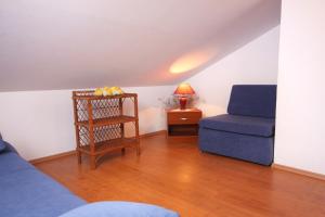 One-Bedroom Apartment with Terrace room in Apartments by the sea Ljubac Zadar - 5947