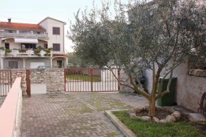 Apartments by the sea Nin, Zadar - 5937