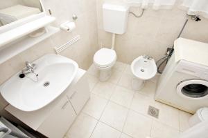 Apartments with WiFi Split - 6028