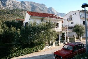 Apartments with a parking space Podaca, Makarska - 6055