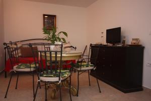 Apartments by the sea Bibinje, Zadar - 6200