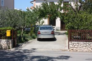 Apartments with a parking space Turanj Biograd 6212