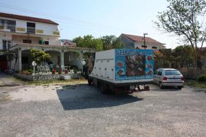 Apartments with a parking space Grebastica, Sibenik - 6103