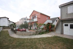 Apartment Nin 6149b 