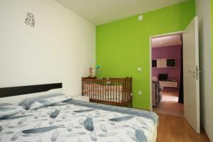 Apartments by the sea Pakostane, Biograd - 6161