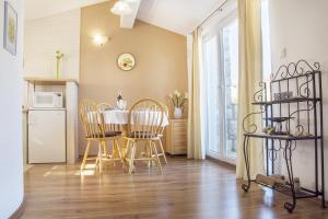 Apartments by the sea Mali Iz (Iz) - 6163