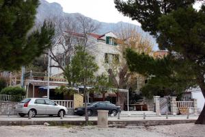 Apartments by the sea Baska Voda, Makarska - 6081