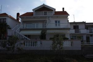 Apartments with a parking space Bibinje, Zadar - 6189