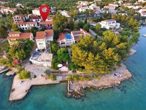 Apartments by the sea Starigrad, Paklenica - 6621