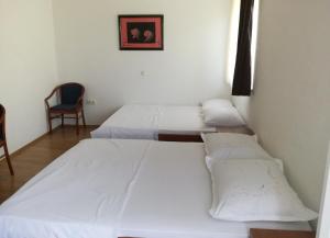 Apartments with a parking space Dugi Rat, Omis - 7481