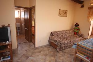 Holiday house with a swimming pool Cepic, Central Istria - Sredisnja Istra - 7404