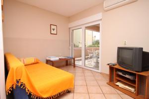Two-Bedroom Apartment with Terrace room in Apartments by the sea Povljana Pag - 7505