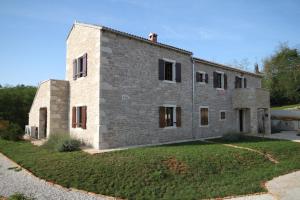 Luxury villa with a swimming pool Skrapi, Central Istria - Sredisnja Istra - 7524 