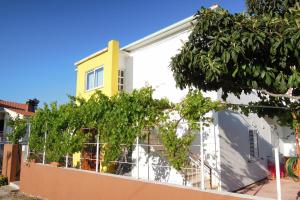 Apartments by the sea Slatine, Ciovo - 7544