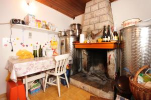 Apartments with a parking space Vela Luka, Korcula - 7551