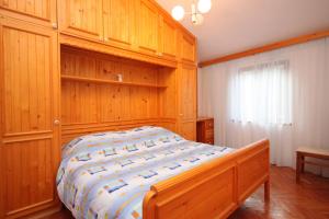 Apartments by the sea Brna, Korcula - 7553