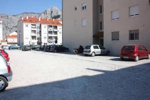 Apartments by the sea Omis - 7577