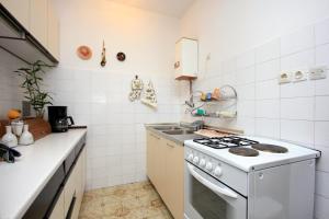 Seaside holiday house Okrug Gornji, Ciovo - 7513