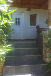 Apartments with a parking space Novi Vinodolski 7503