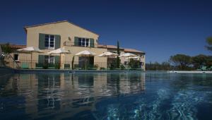 Complexes hoteliers Le Domaine de Saint Endreol Golf & Spa Resort : photos des chambres