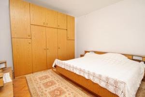 Apartments by the sea Razanj, Rogoznica - 5945