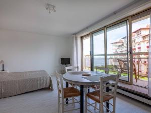 Appartements Studio confortable avec parking a Saint-Jean-de-Luz, proche plage - FR-1-4-650 : photos des chambres