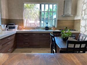 Casa confortable y espaciosa con alberca privada