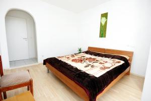 Apartments by the sea Drasnice, Makarska - 6051