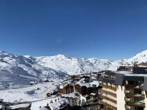 Studio cosy à Val Thorens, idéal pour 3 pers., balcon sud-ouest, proche commerces et remontées mécaniques - FR-1-637-41