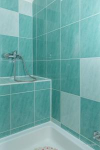 Apartments by the sea Posedarje, Novigrad - 6190