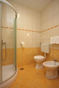Apartments for families with children Stinjan, Pula - 7423