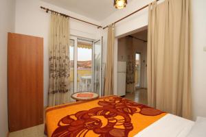 Apartments by the sea Razanj, Rogoznica - 7517