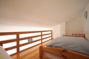 Apartments with parking space Duce, Omis - 7532