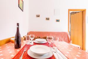 Apartments with parking spaces Arbanija, Ciovo - 7543