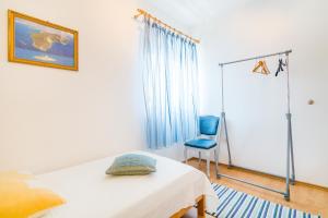 Apartments with parking spaces Arbanija, Ciovo - 7543