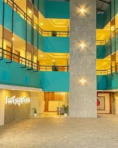 Inn Temple Town - Chāvakkād