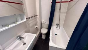 Hotels Hotel Saint James : photos des chambres