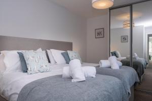 6 Challacombe - Luxury Apartment at Byron Woolacombe, only 4 minute walk to Woolacombe Beach!