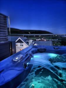 18 Woolacombe East - Luxury Apartment at Byron Woolacombe, only 4 minute walk to Woolacombe Beach!