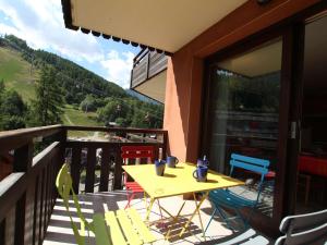 Studio Coin Montagne pour 4 à Chantemerle, Serre-Chevalier - FR-1-330E-52