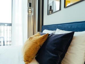 Superb City View - Bright & Stylish - 2BR