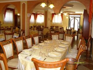HOTEL RISTORANTE DEGLI AMICI