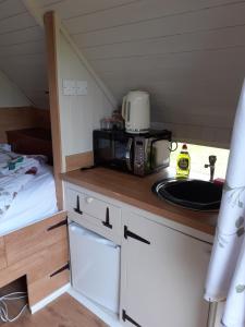 Glamping at the Retreat Wiltshire is rural bliss