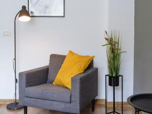 Downtown friendly studio