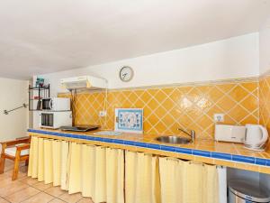 Apartment Mireio by Interhome