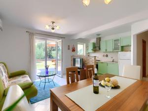 Holiday Home Carla by Interhome 
