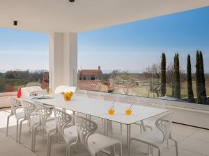 Villa Old Olive I by Interhome