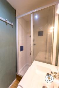 Appartements Le P'ti Pau - Centre de Pau - Appartement lit double : photos des chambres